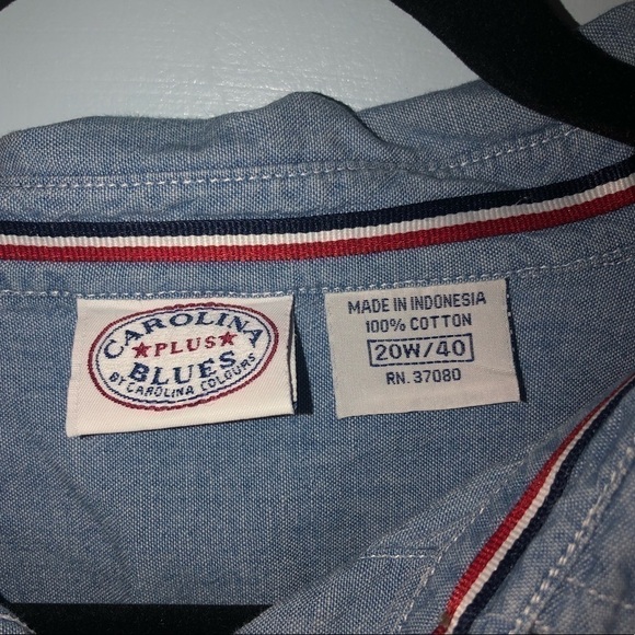 Carolina Blues 20W denim button down shirt with American flag on front pocket - Picture 7 of 9